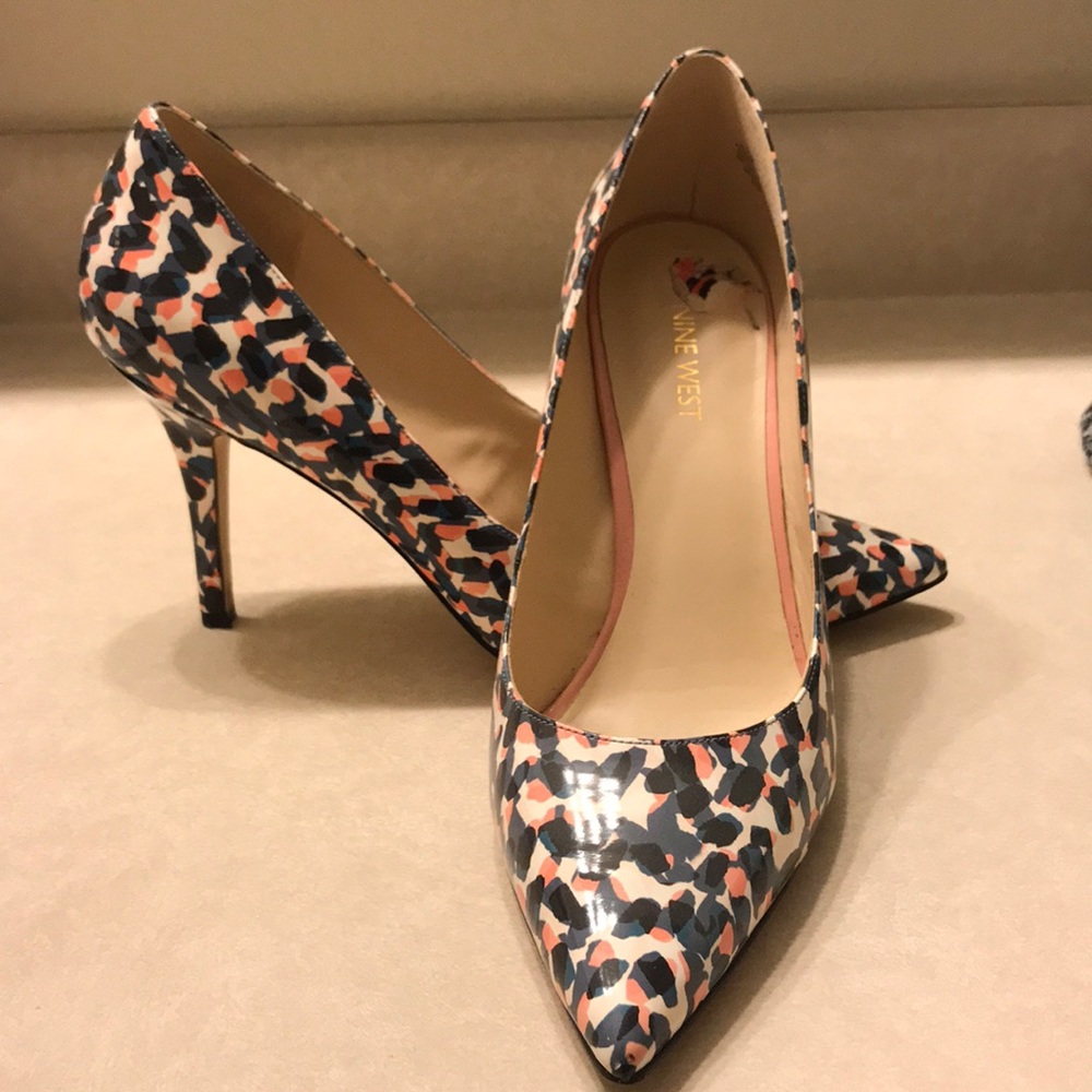 Nine West pastel polkadot heels